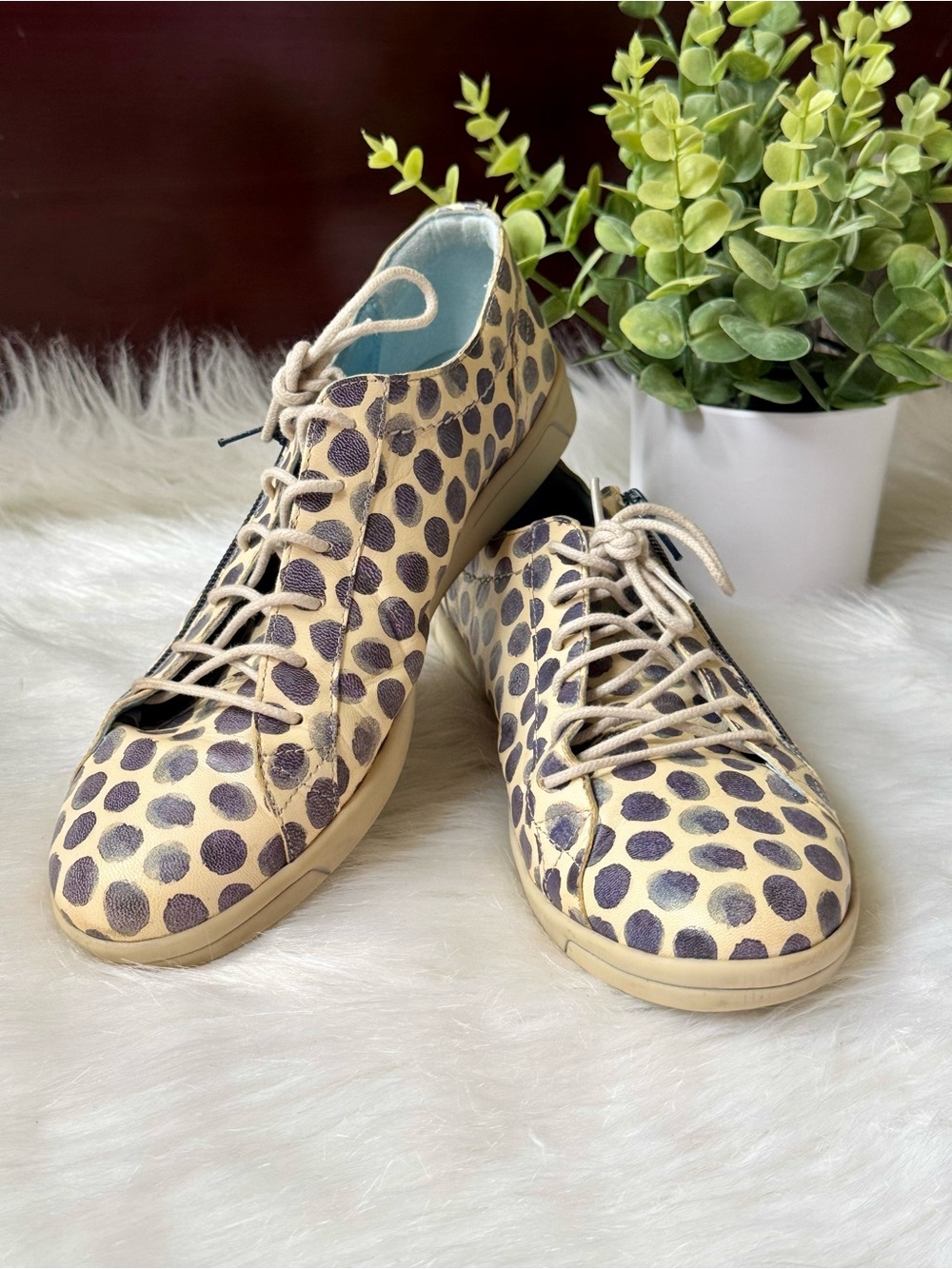 Cloud Aika Tupai Polka Dot Leather Zip Lace-Up Comfort Sneakers Cream Blue EU 40